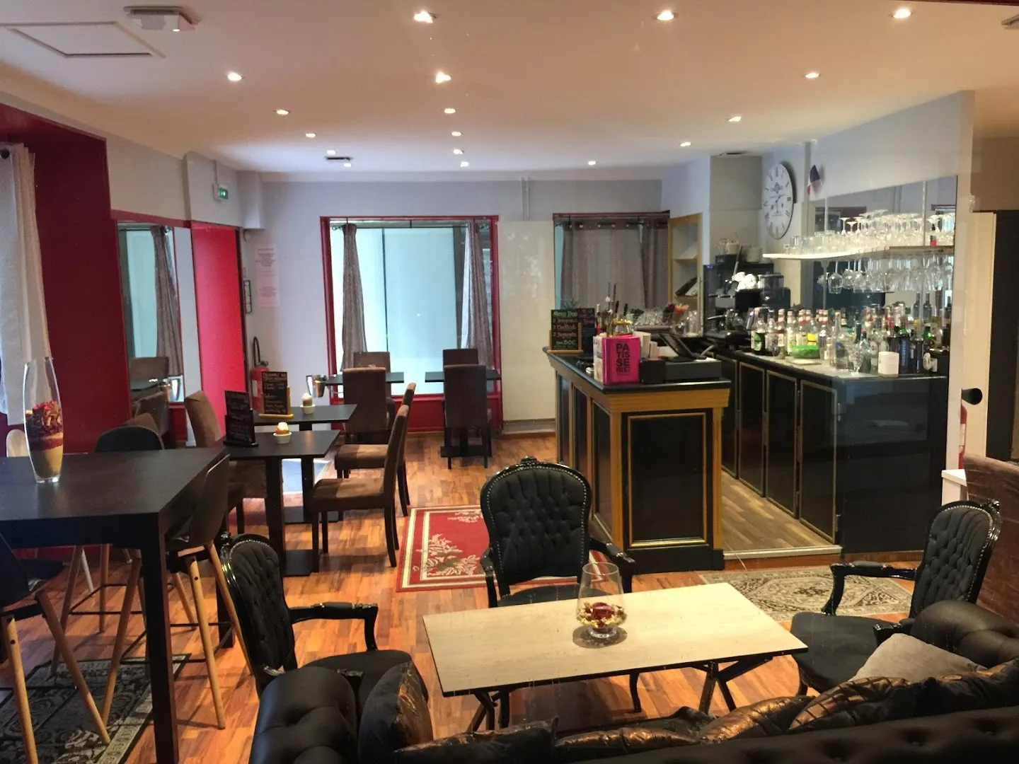 Le Lys d'Or - Burger & Bar à Cocktails